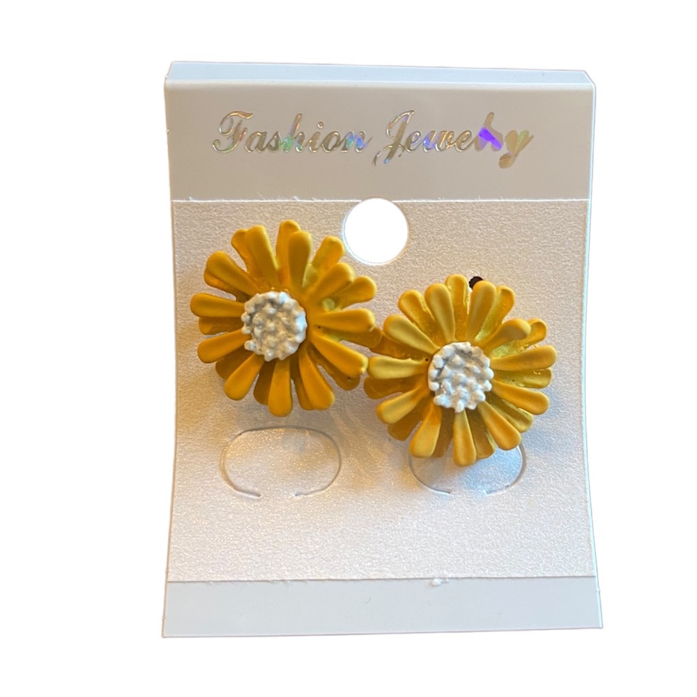 Dainty Mustard Yellow Daisy Style Stud Earrings